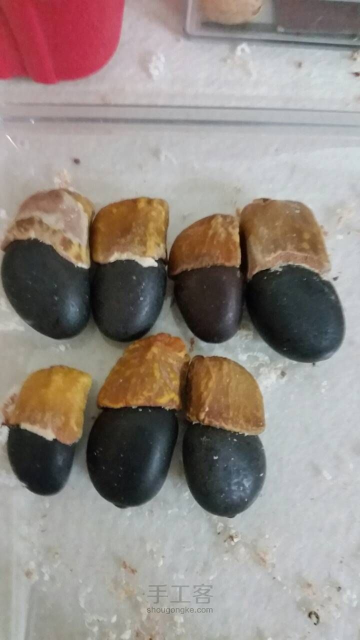 【愚人手做】缅茄七彩钥匙链 第2步
