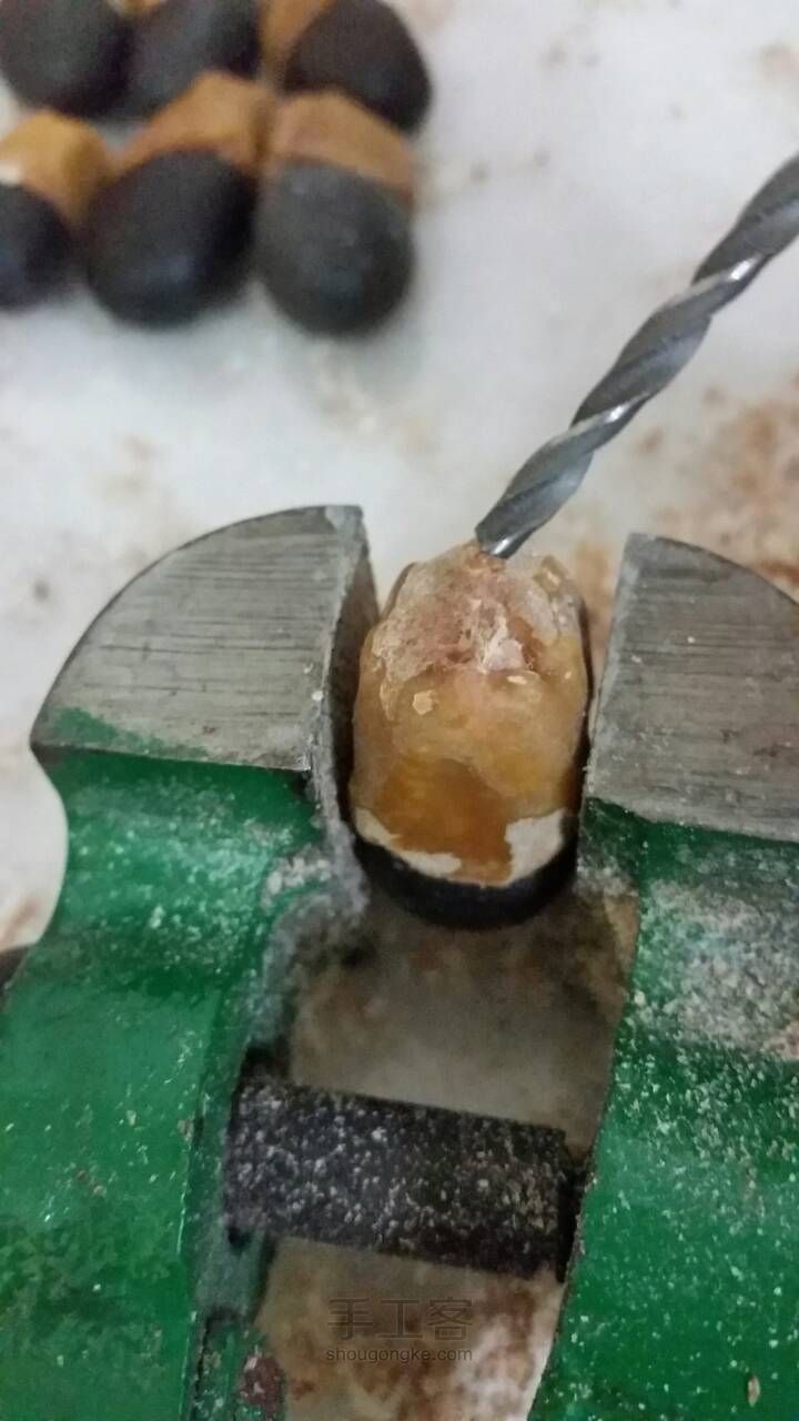 【愚人手做】缅茄七彩钥匙链 第4步