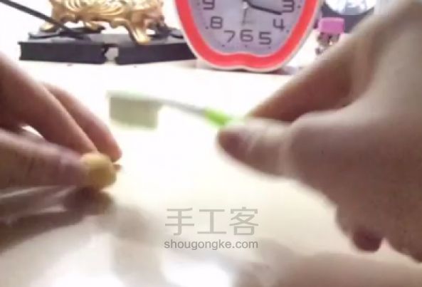 黏土蓝莓泡芙 第8步