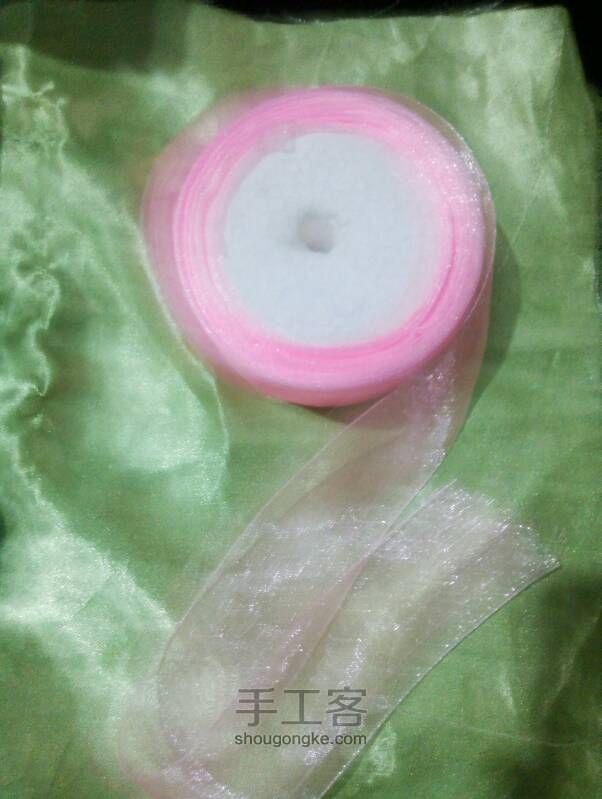 粉红雪纱蝴蝶结发卡 第1步