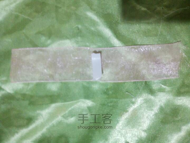 粉红雪纱蝴蝶结发卡 第3步