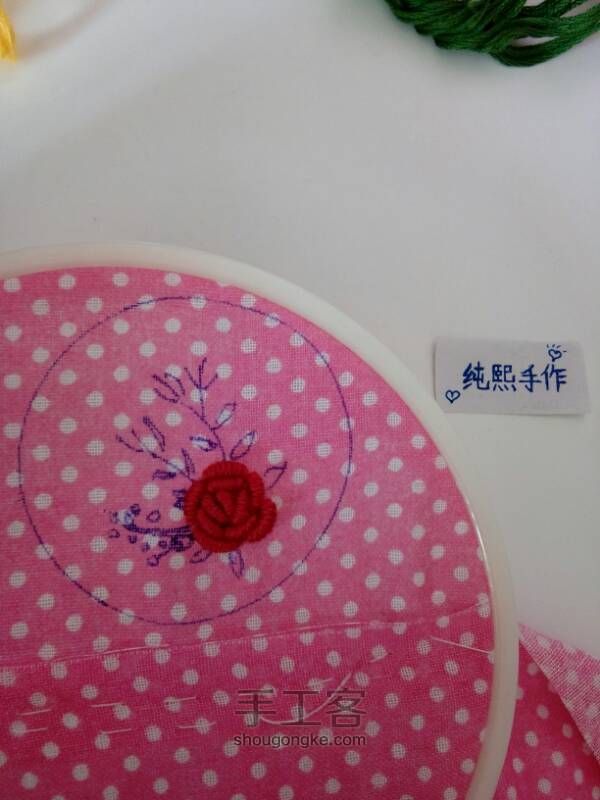刺绣玫瑰甜蜜马卡龙零钱包 第11步