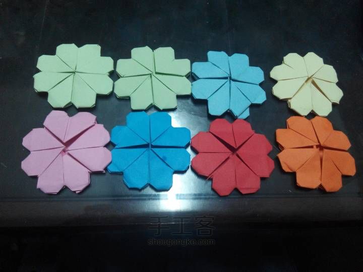 可爱的四叶草 第1步