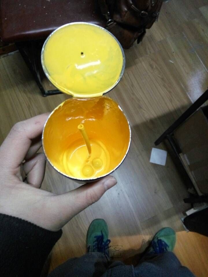 GRAFFITI LAMP 涂鸦台灯DIY制作 第3步