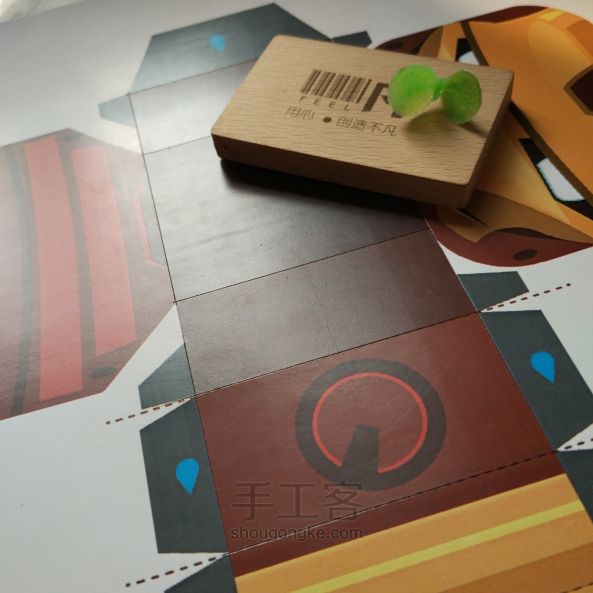 【非凡工作室】复仇者联盟纸盒人套装制作 第5步