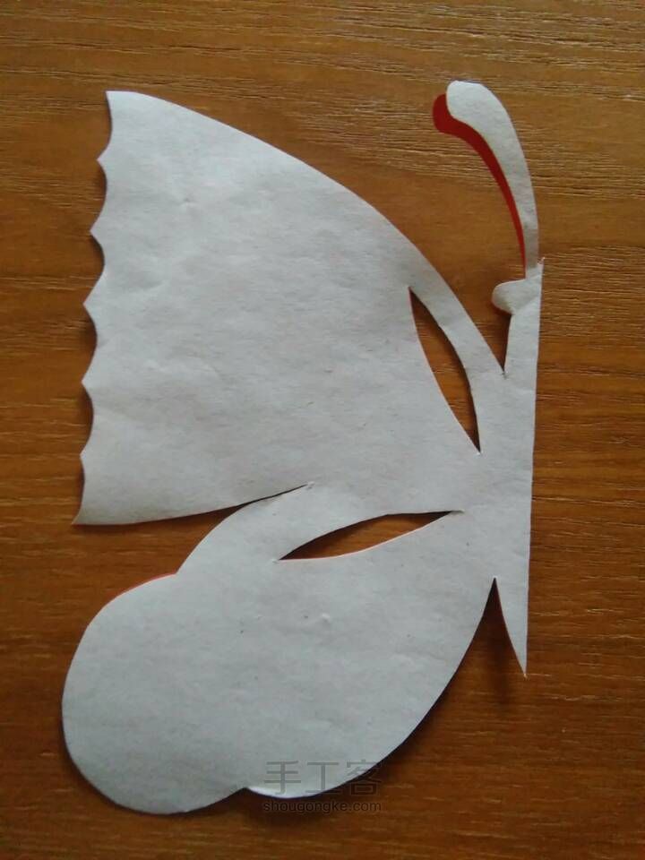 剪纸练习～蝴蝶 第2步