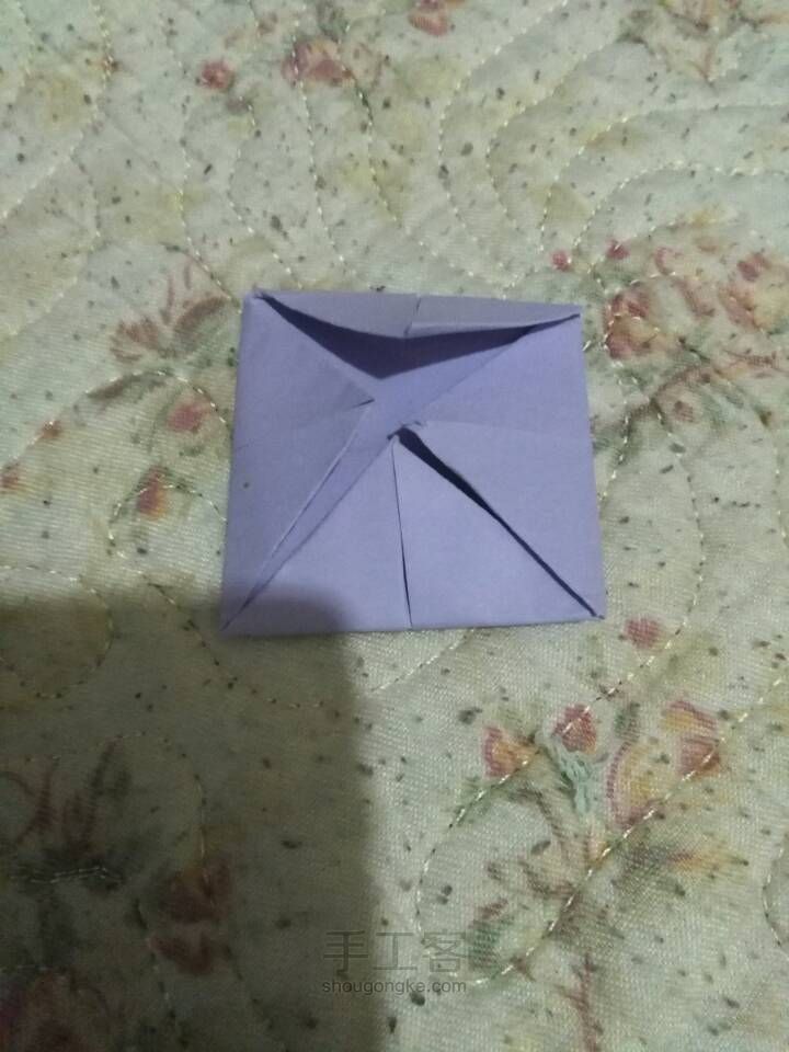 妈妈小时爱的一种简易折纸 第6步