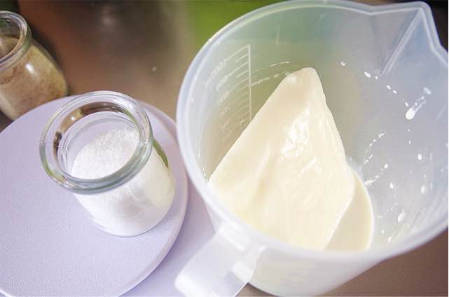 教你做美白祛斑三七牛奶冷制皂 第4步