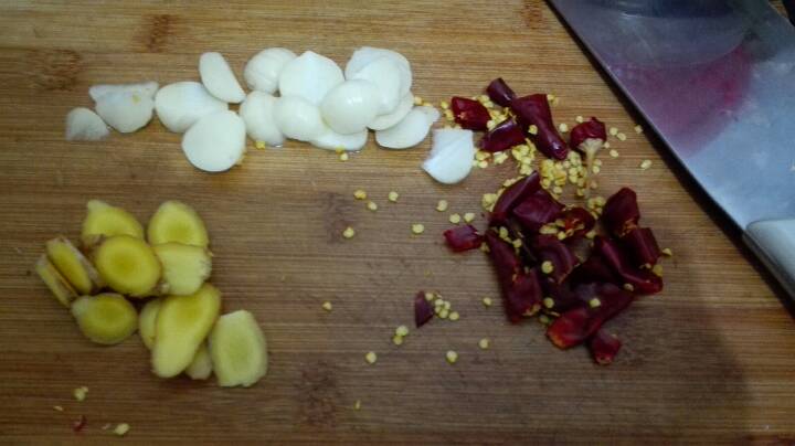 干锅排骨虾-论地摊贩的自我修养 第2步