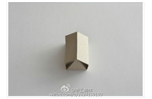 转 立体小房子礼物盒包装的折纸教程 第6步