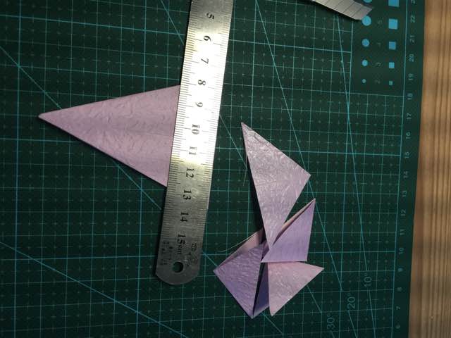 折纸-日本椿 第10步