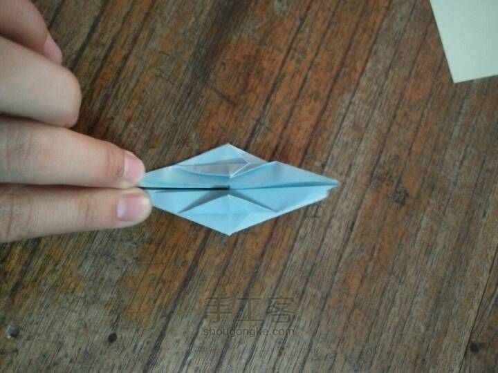 千纸鹤的折法 第19步