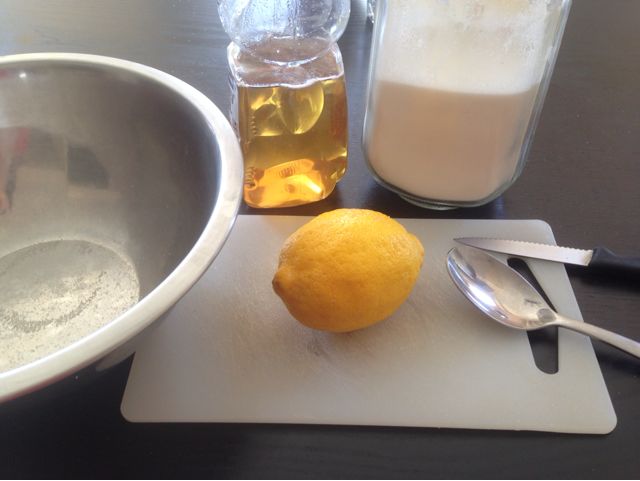 自制韩国柚子茶 好吧..是柠檬.. 第1步