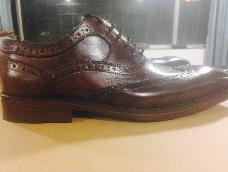 燕尾布洛克风格三节头棕色黑色固特异工艺手工制作皮鞋