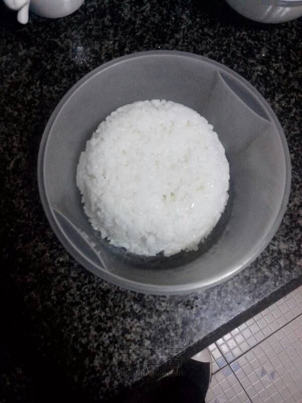 剩米饭的新吃法 第1步
