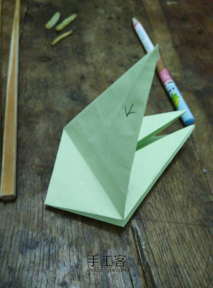 千纸鹤的折法。 第6步
