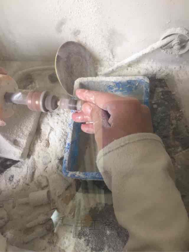 多米尼加蓝珀手工磨珠珠，步骤 第8步