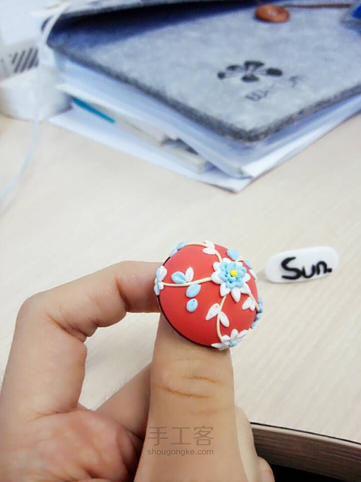 粘土胸章 第11步