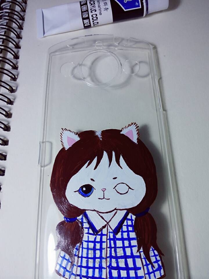 手绘傲娇小猫咪手机壳 第7步