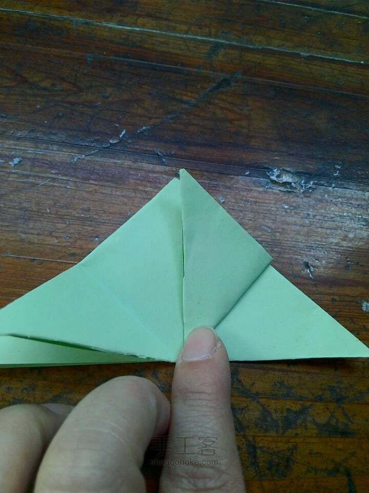 超简单的蝴蝶折法 第4步