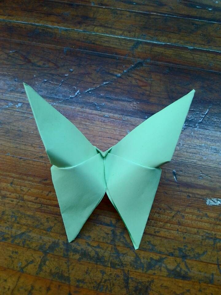 超简单的蝴蝶折法 第8步