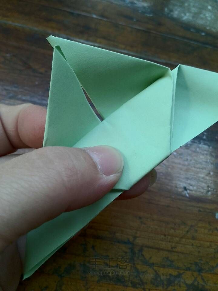 超简单的蝴蝶折法 第7步