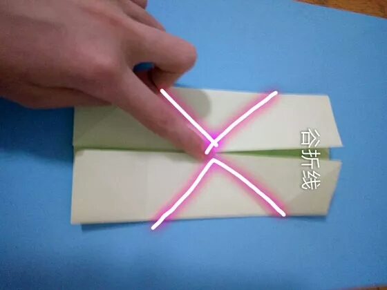 折纸凤尾蝶教程 第14步