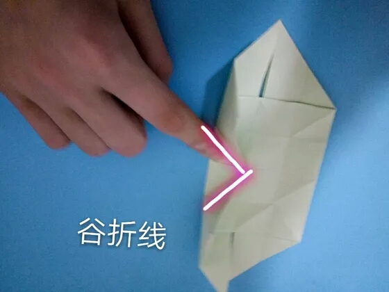 折纸凤尾蝶教程 第43步