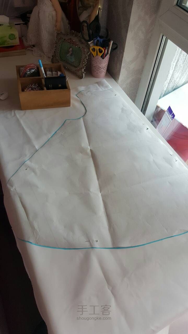 超简单的娃娃服/孕妇装 第2步