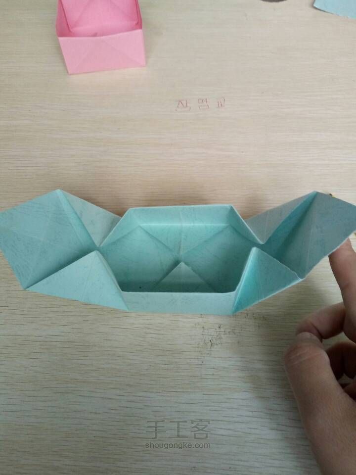 超简单的折纸盒子 第10步