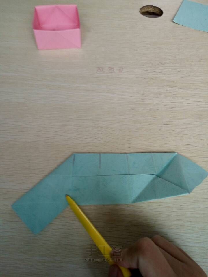 超简单的折纸盒子 第9步