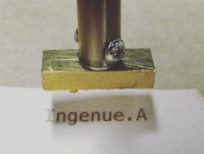 【Ingenue.A】 Vol.1  课外辅导 手工皮具Logo印制

技能：巧用电烙笔印制Logo