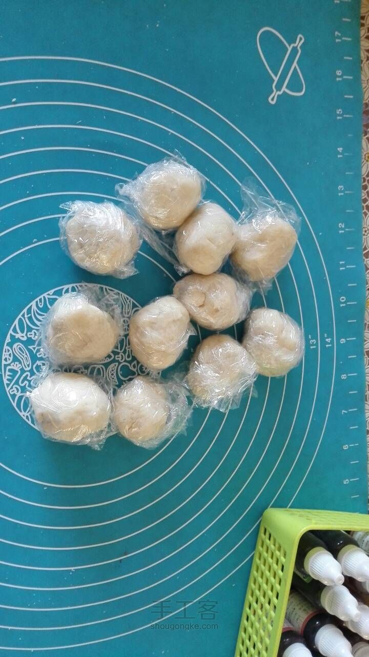 【亲子手工】自制安全可食用橡皮泥 第5步
