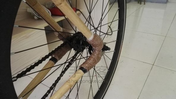 教你制作一辆独一无二的竹子自行车 第13步