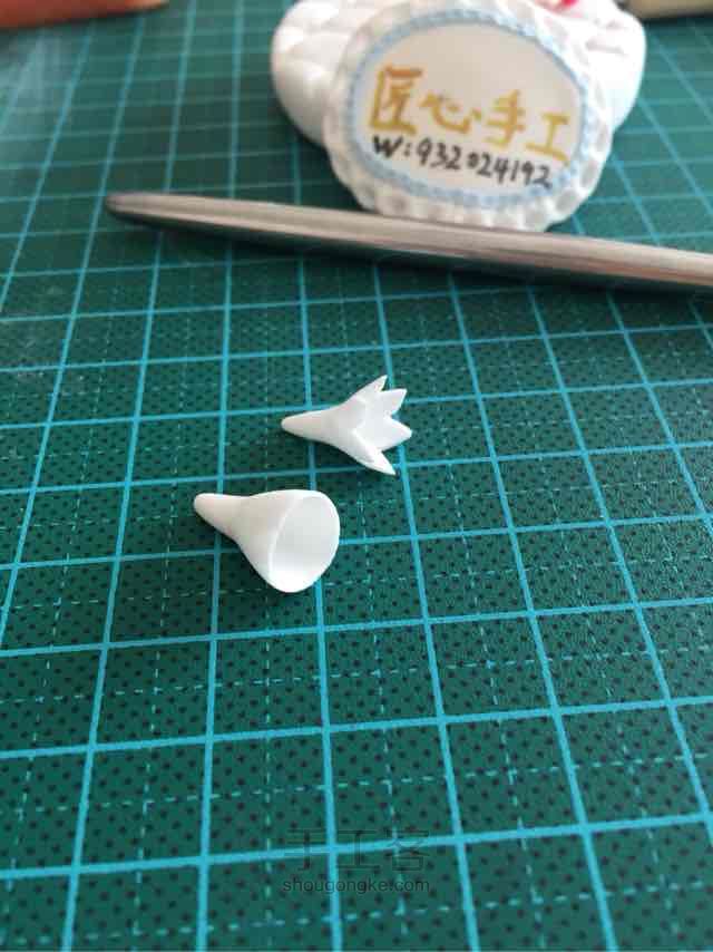 拟人草莓蛋糕小萝莉，萌萌哒～ 第17步