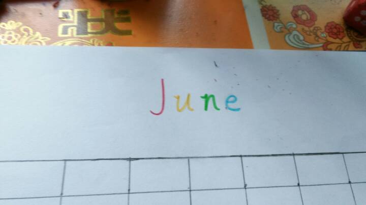 洋气的英文日历（6月） 第3步