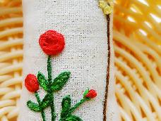 刺绣原来如此简单，一朵玫瑰的诞生原来如此自然，拿起针线跟我来吧！