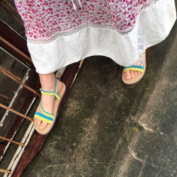 女儿的凉鞋终于完工了，编织是那么幸福，穿着肯定也是幸福满满！ 第5张