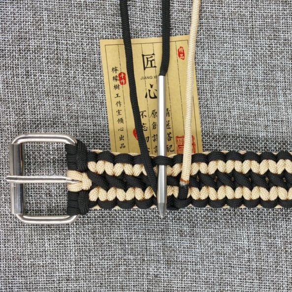 伞绳腰带 第60步