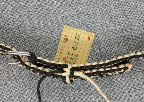 伞绳腰带 第68步