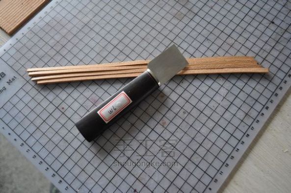 【前羽】6种不同钢材的裁皮刀/削薄刀横向对比测试 第27步