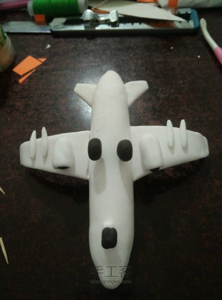 粘土也可以做飞机模型 第9步