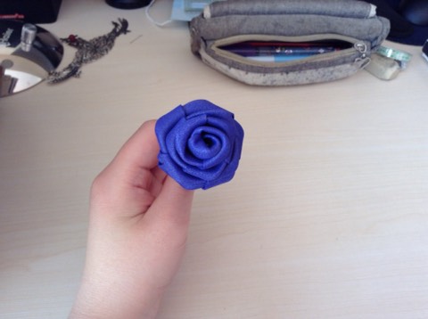 海绵纸玫瑰🌹 第6步