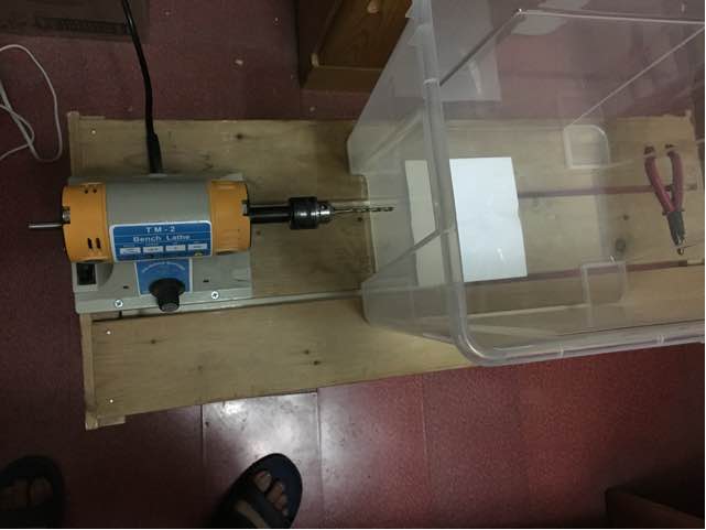 diy家用台磨防尘箱 第3步