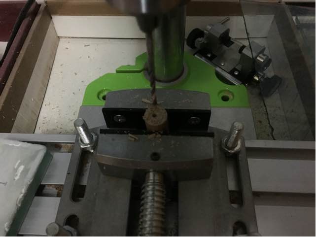 diy家用台磨防尘箱 第20步