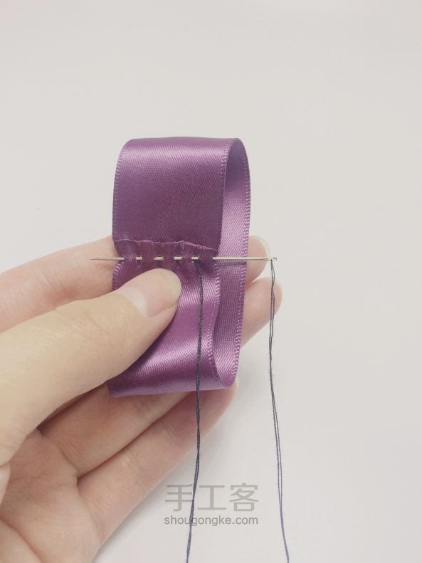 小珍珠紫色发饰制作教程 第3步
