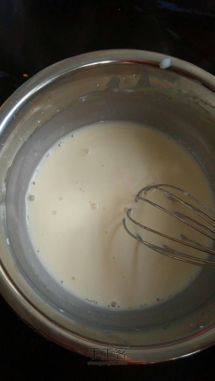 不用烤箱的夏季甜点—牛奶椰丝小方 第1步