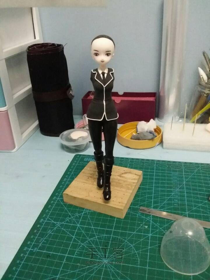 女军官 第7步