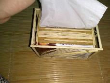 简单的用一次性筷子来做的盒子！！！
