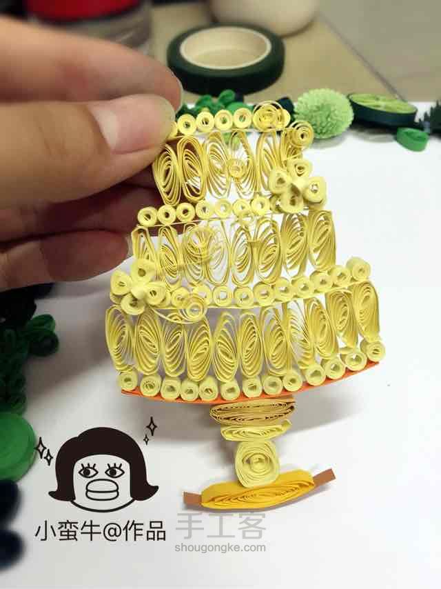 衍纸绿色花环之生日礼物 第5步